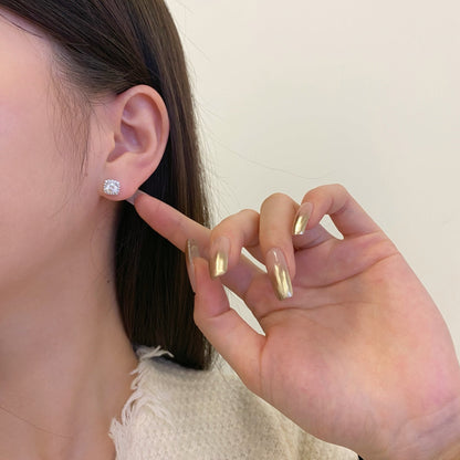 [Lucky Star]Classic Round Center Stone Stud Earrings