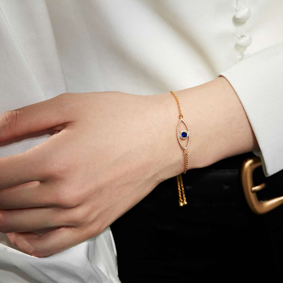 [Lucky Star]Devil's Eye Hollow Design Bracelet