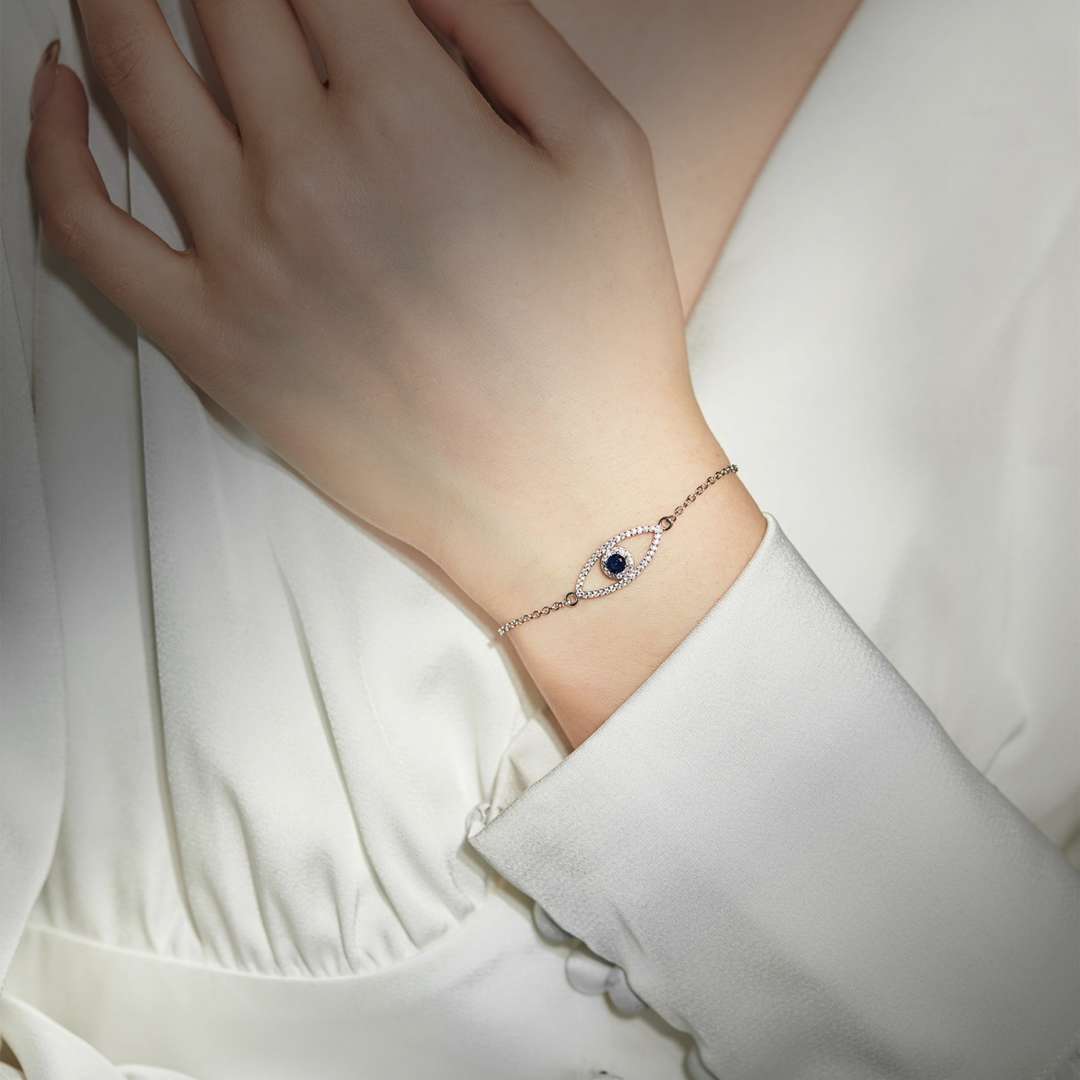 [Lucky Star]Devil's Eye Hollow Design Bracelet