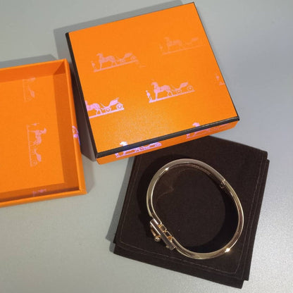 [Glücksstern]H ROTES ARMBAND 