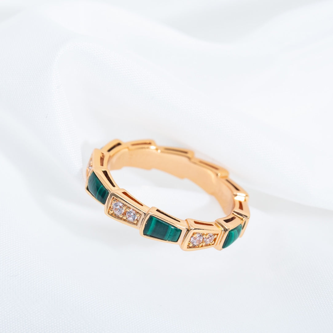 [Lucky Star]SERPENTI RING PINK GOLD MALACHITE DIAMOND 3MM