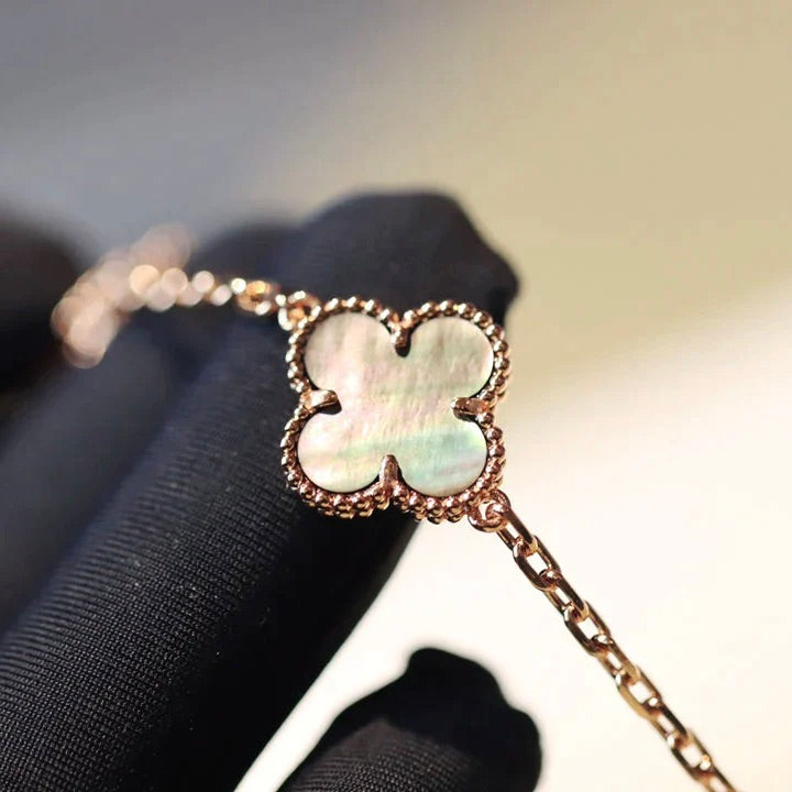 [Lucky Star]CLOVER 20 MOTIFS DARK MOP DIAMOND  NECKLACE