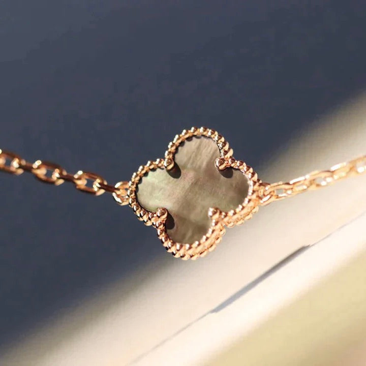 [Lucky Star]CLOVER 20 MOTIFS DARK MOP DIAMOND  NECKLACE