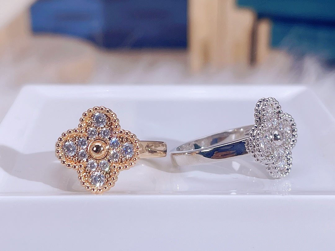 [Lucky Star]CLOVER DIAMOND RING