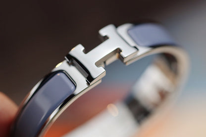 [ラッキースター]Hブレスレット 12MM ブルーグレー