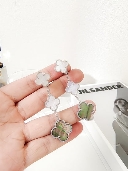 [Lucky Star]CLOVER 3 MOTIFS CHALCEDONY DARK MOP SILVER EARRINGS