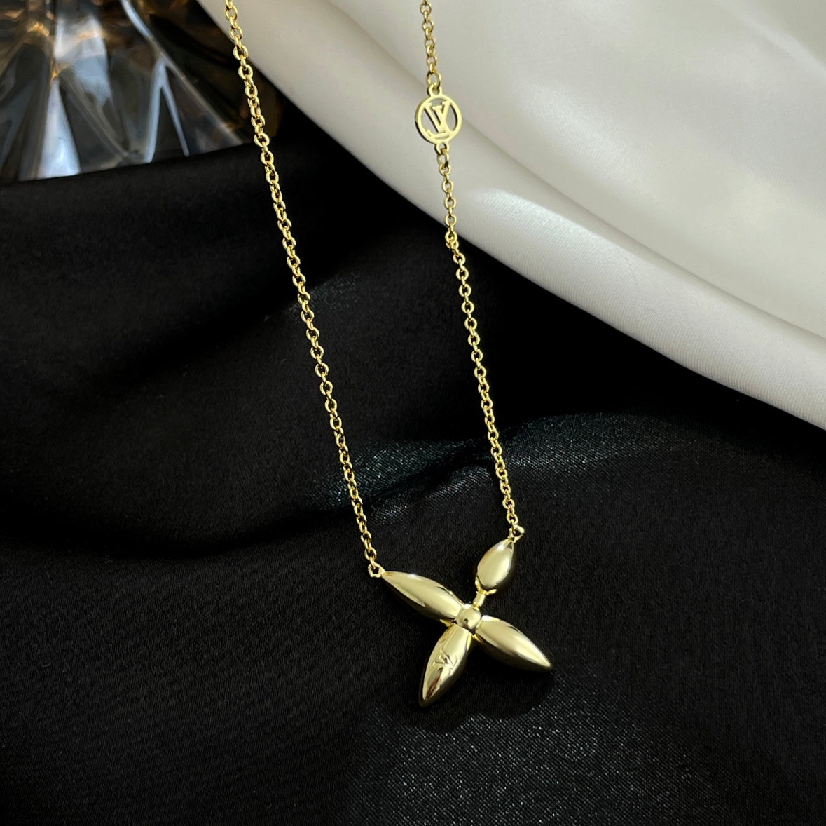 [Glücksstern]LOUISETTE GOLD HALSKETTE