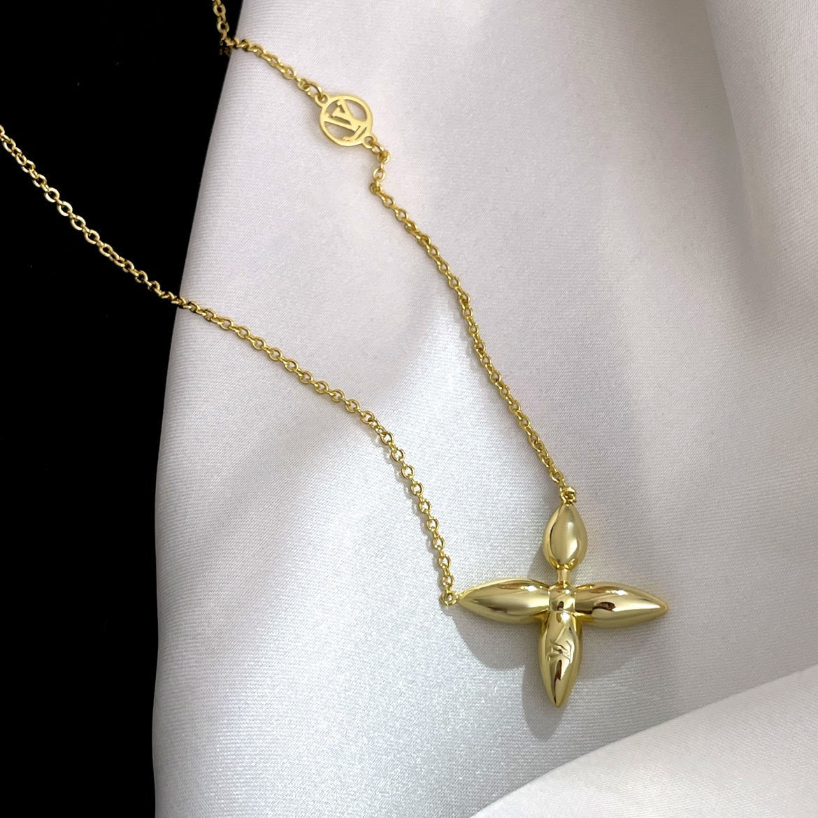 [Glücksstern]LOUISETTE GOLD HALSKETTE