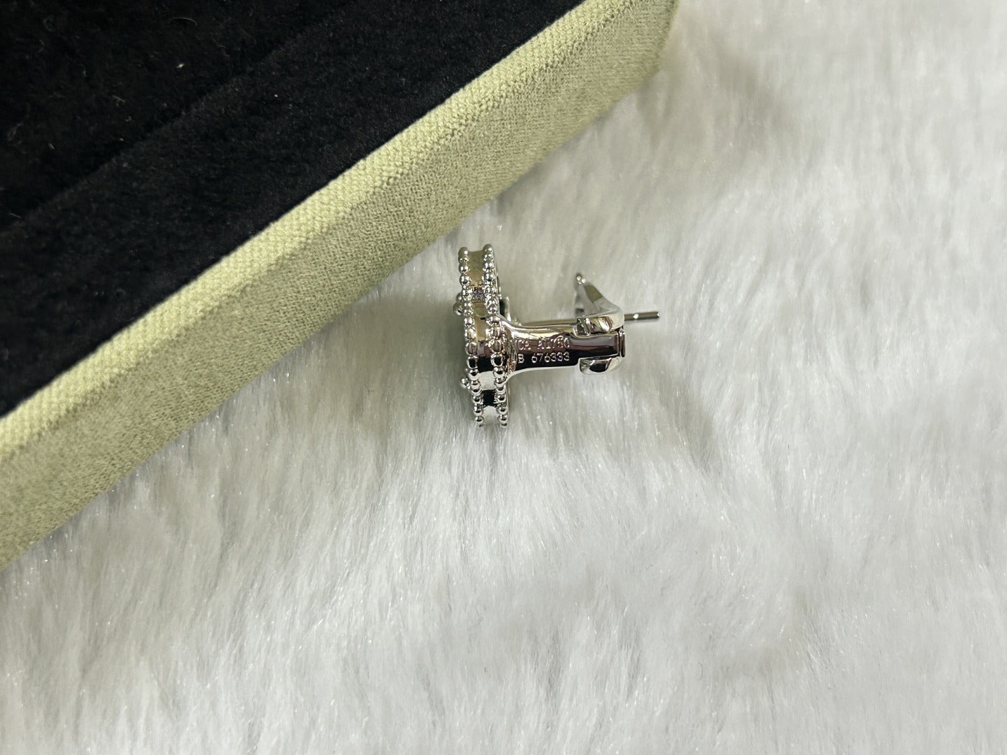 [Lucky Star]CLOVER PIETERSITE MEDIUM STUD EARRINGS