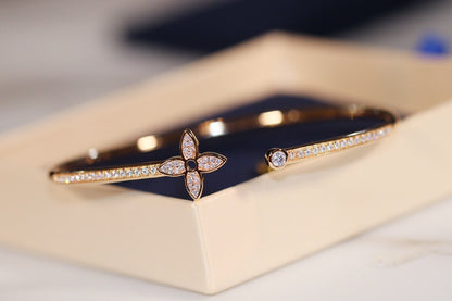 [Lucky Star]IDYLLE GOLD OFFENES ARMBAND MIT DIAMANTEN