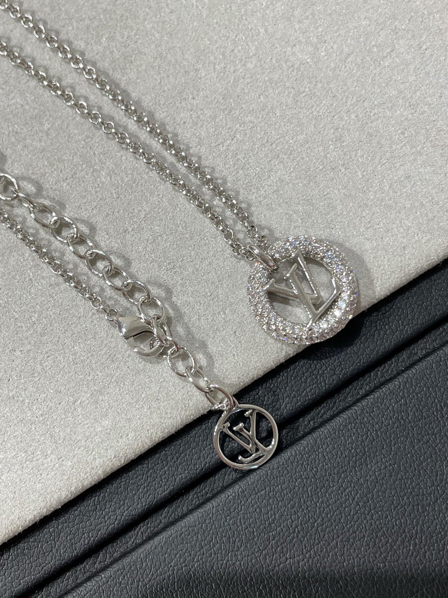 [Lucky Star]BY NIGHT DIAMOND PAVED NECKLACE