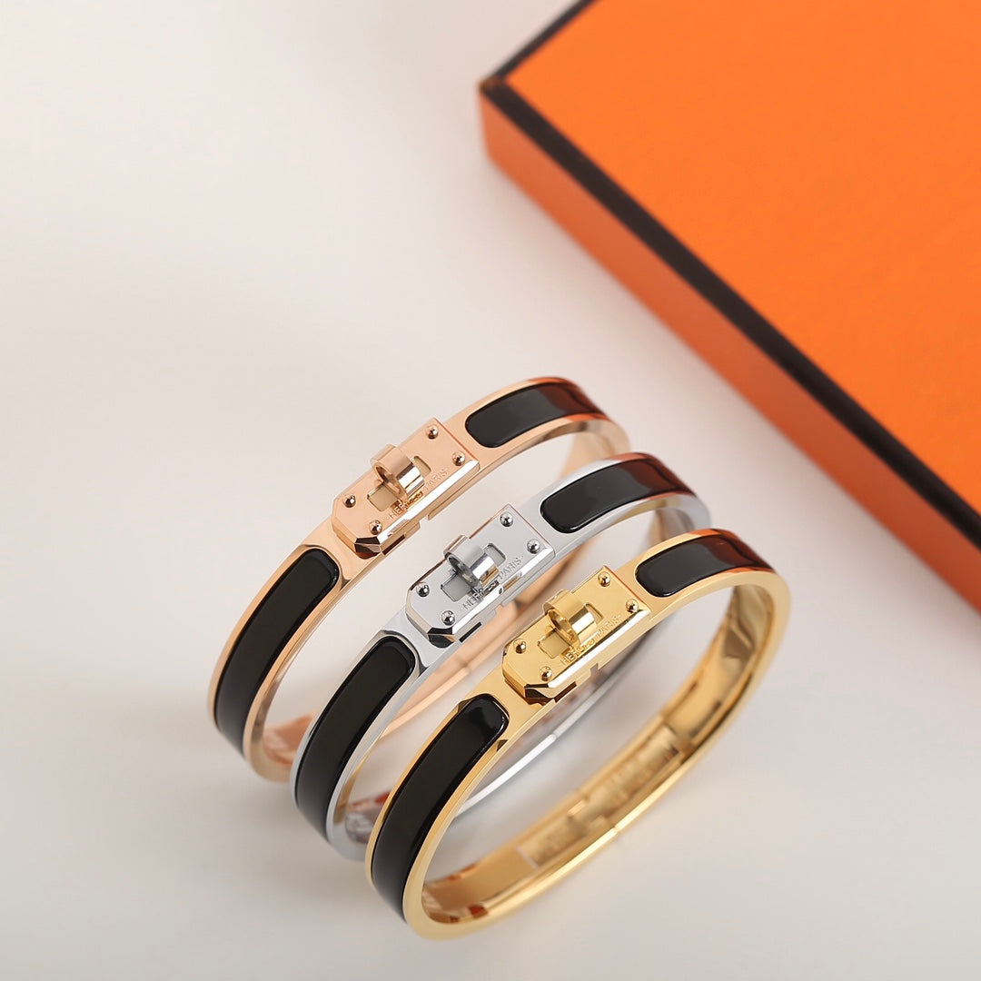 [Lucky Star]HM KELLY BLACK BRACELET