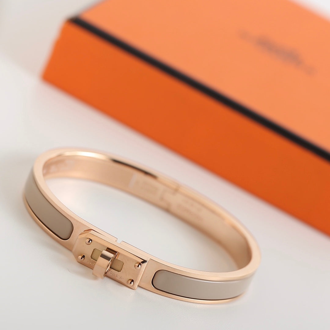 [ラッキースター]HM ケリーグレーブレスレット