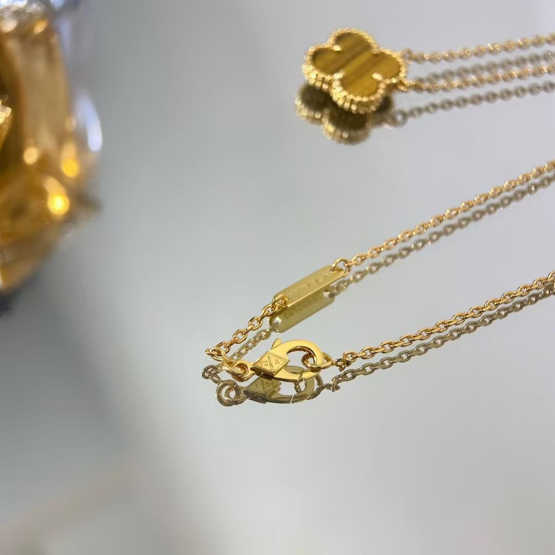 [Lucky Star]CLOVER 15MM YELLOW TIGER'S EYE AGATE NECKLACE