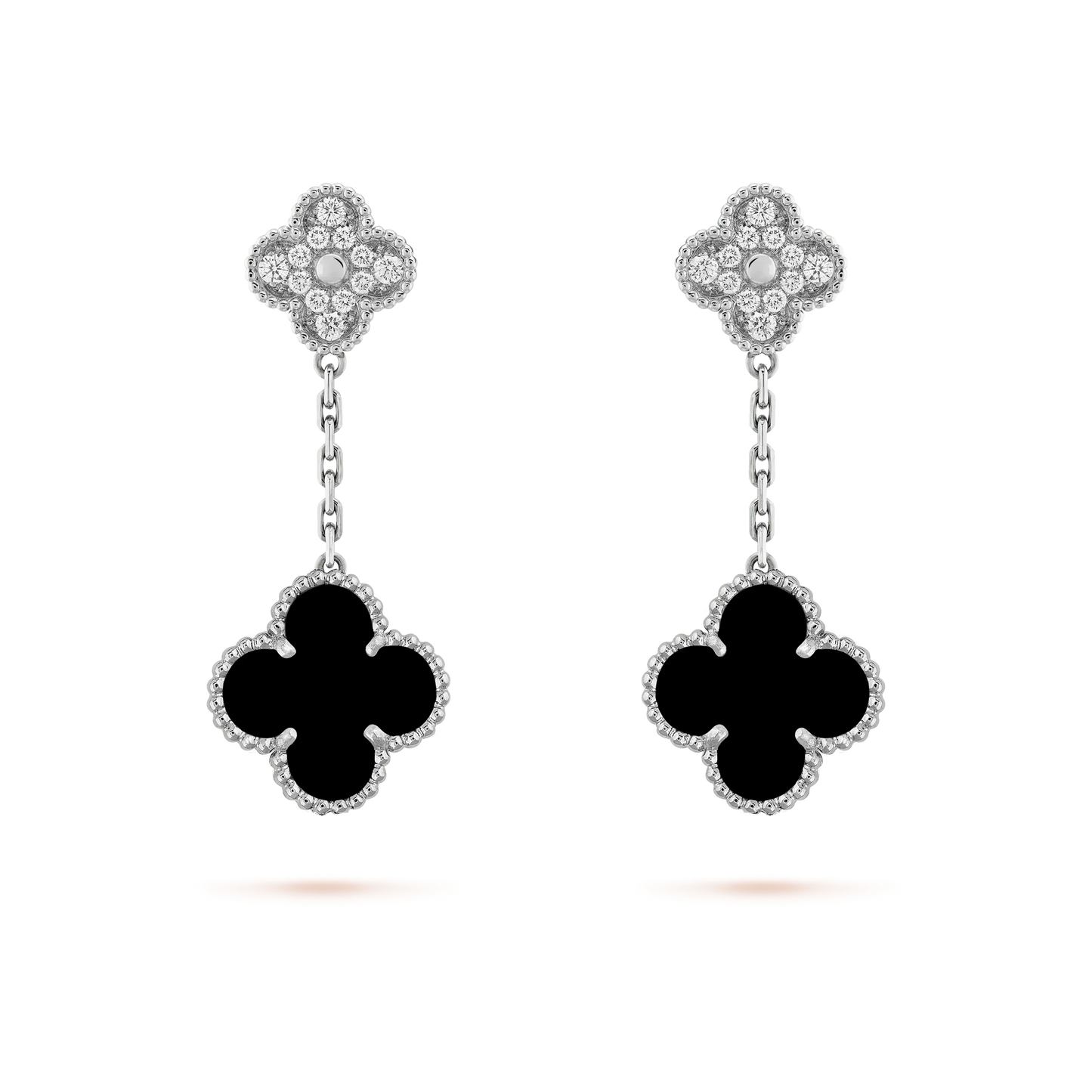 [らき☆すた]クローバー 2モチーフ ダイヤモンド オニキス ピアス シルバー