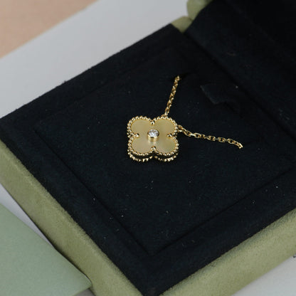 [Lucky Star]CLOVER 15MM DIAMOND GOLD MOTHER OF PEARL NECKLACE