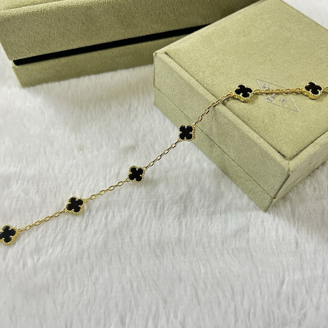 [Lucky Star]CLOVER 6 MOTIF  ONYXS BRACELET