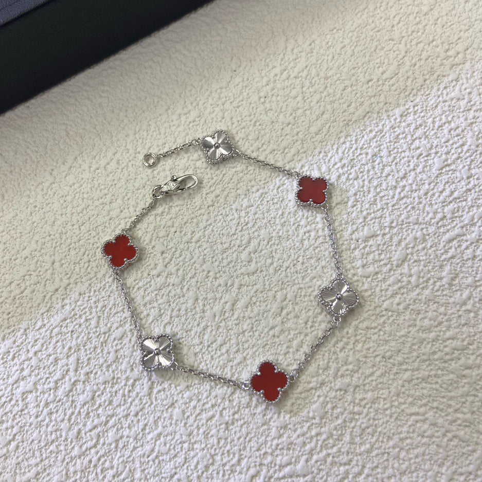[Lucky Star]CLOVER 6 MOTIF RED AGATE LASER BRACELET
