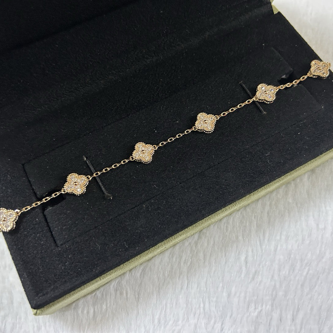 [Lucky Star]CLOVER 6 MOTIF DIAMOND BRACELET