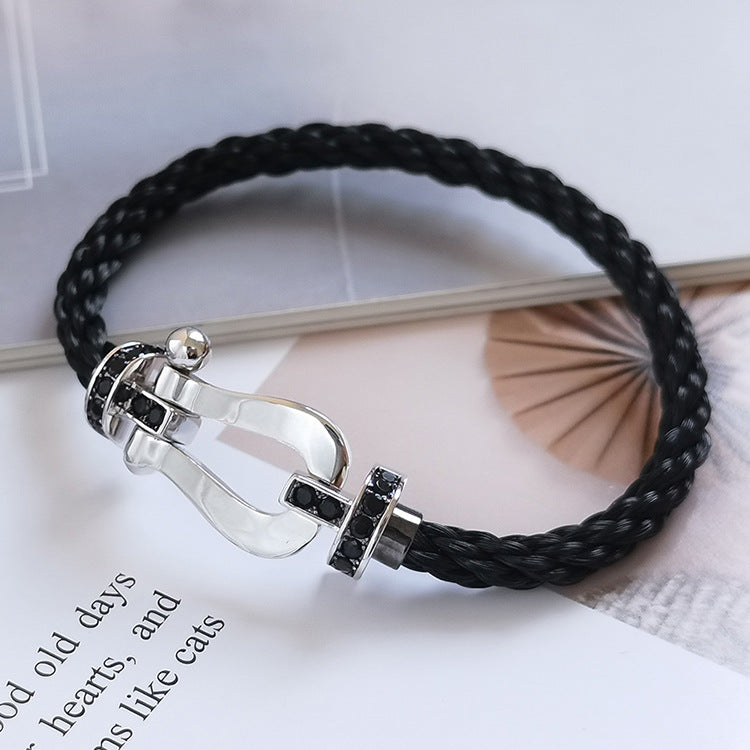 [Lucky Star]FORCE GROSSES HUFEISENARMBAND MIT SCHWARZEN DIAMANTEN SILBER