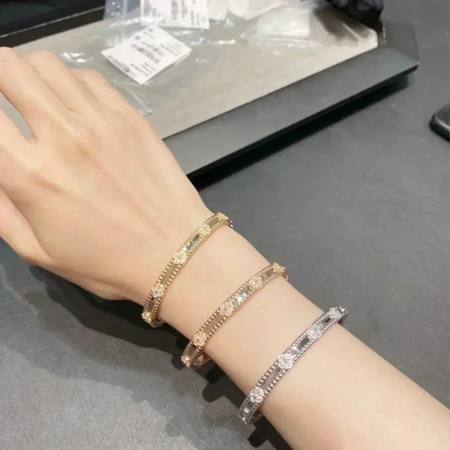 [Lucky Star]CLOVER BRACELET 4MM DIAMONDS