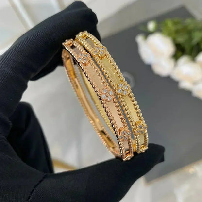 [Lucky Star]CLOVER BRACELET 4MM DIAMONDS