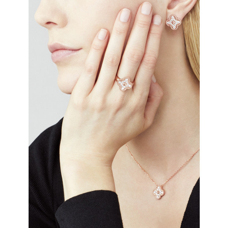 [Lucky Star]CLOVER 15MM DIAMOND SINGLE FLOWER NECKLACE