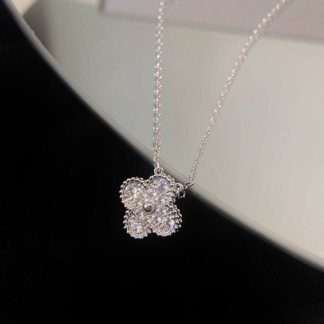 [Lucky Star]CLOVER 15MM DIAMOND SINGLE FLOWER NECKLACE