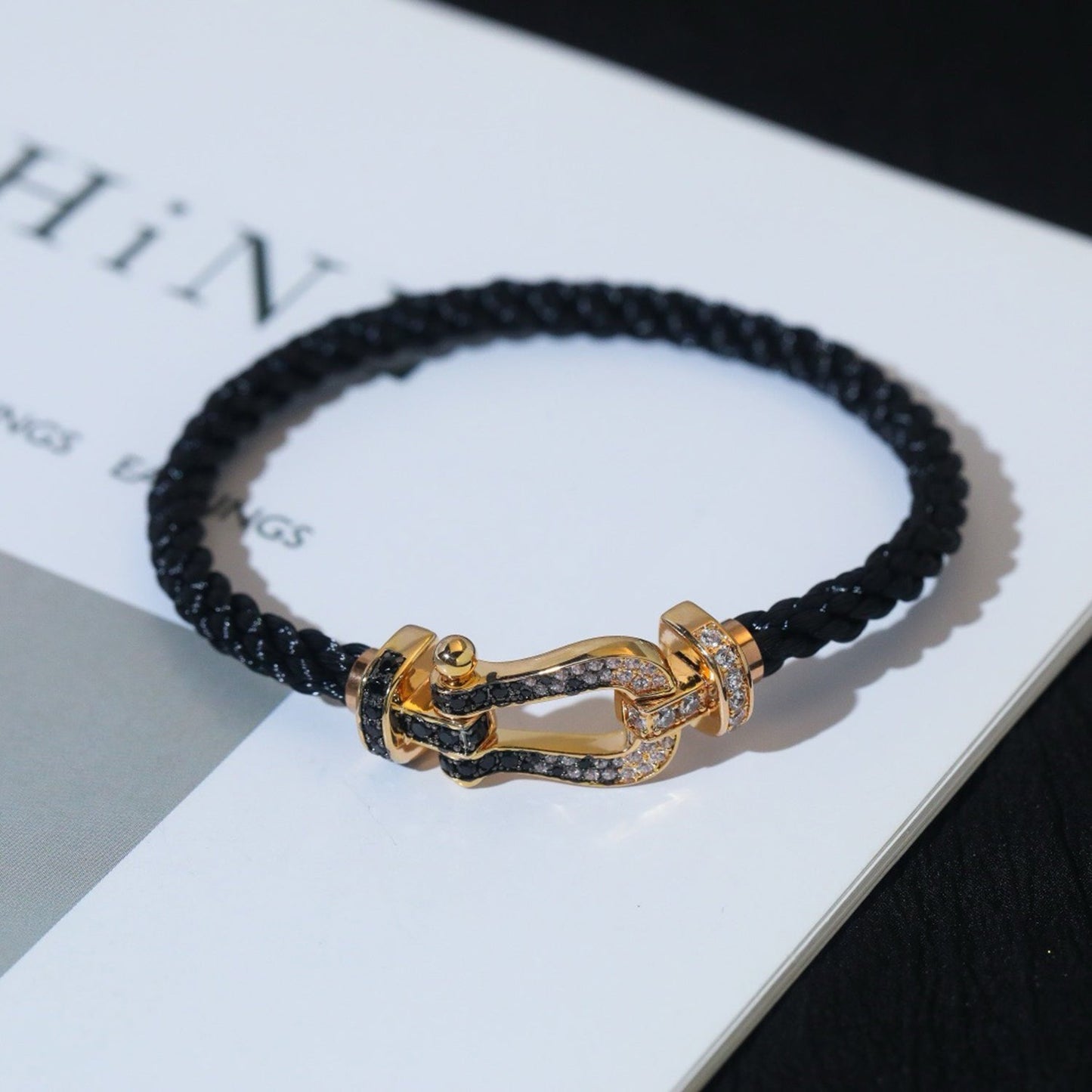 [Lucky Star]FORCE LARGE HORSESHOE BLACK WHITE DIAMOND BRACELET ROSE GOLD
