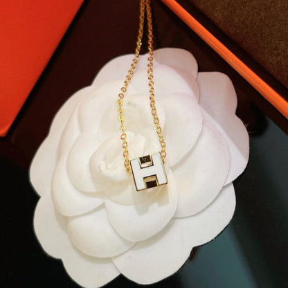 [Lucky Star]H WHITE SQUARE GOLD NECKLACE