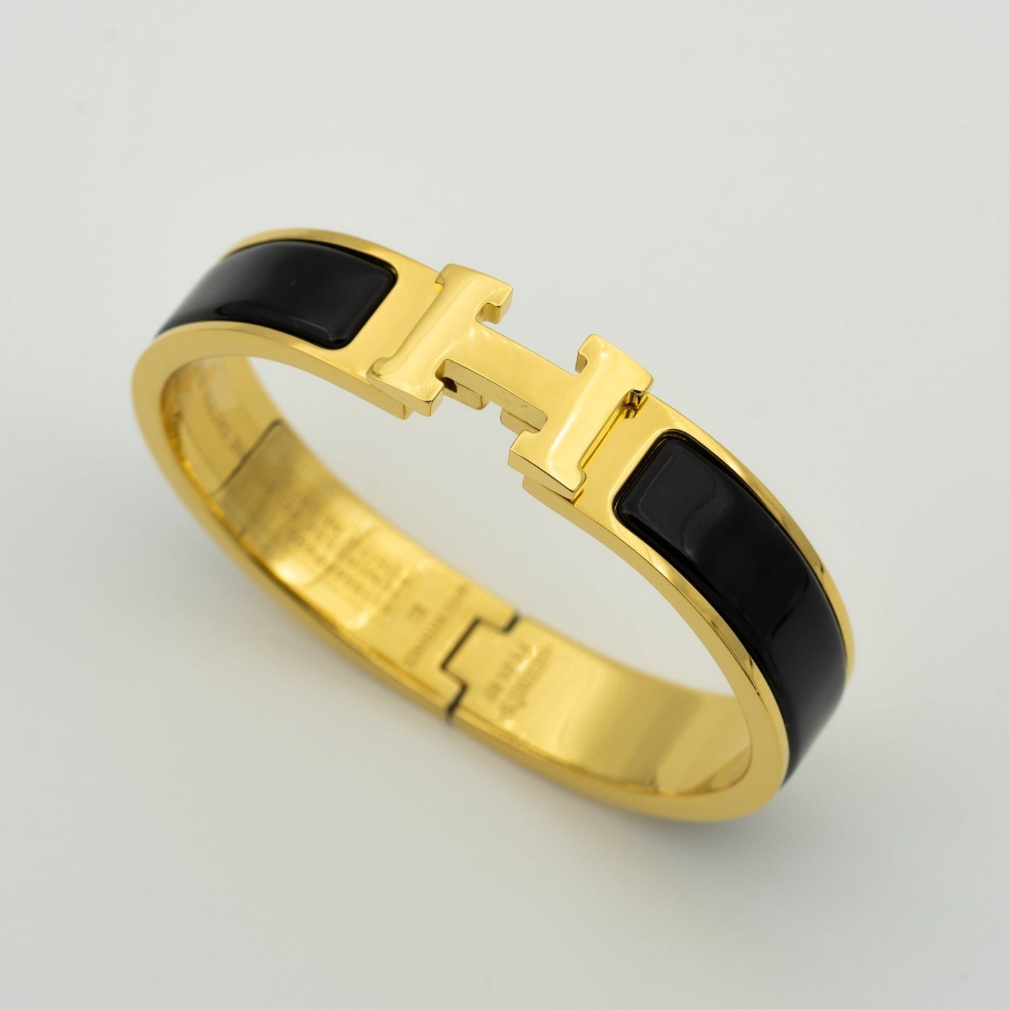 [Lucky Star]H BLACK BRACELET