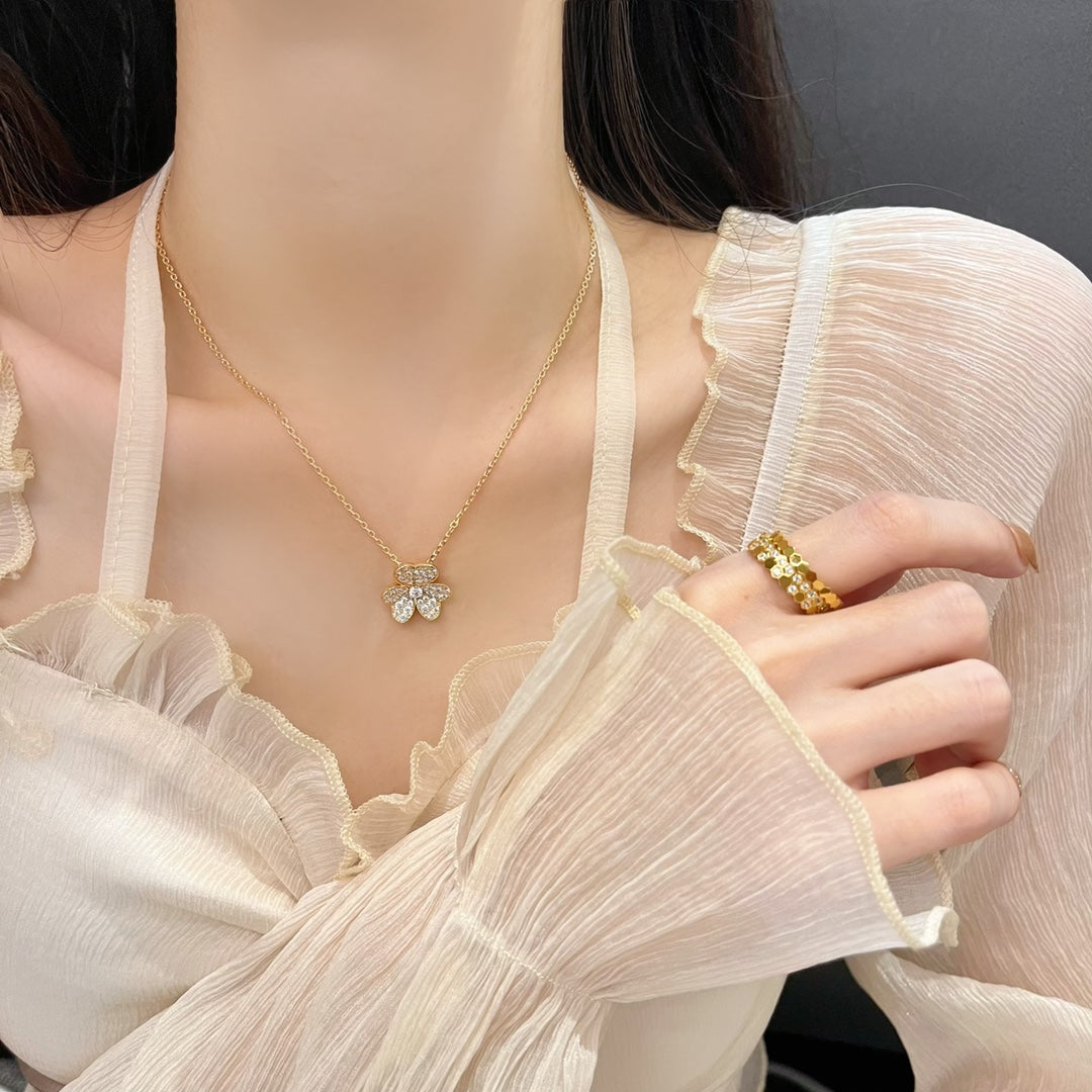 [Lucky Star]FLOWER DIAMOND NECKLACE
