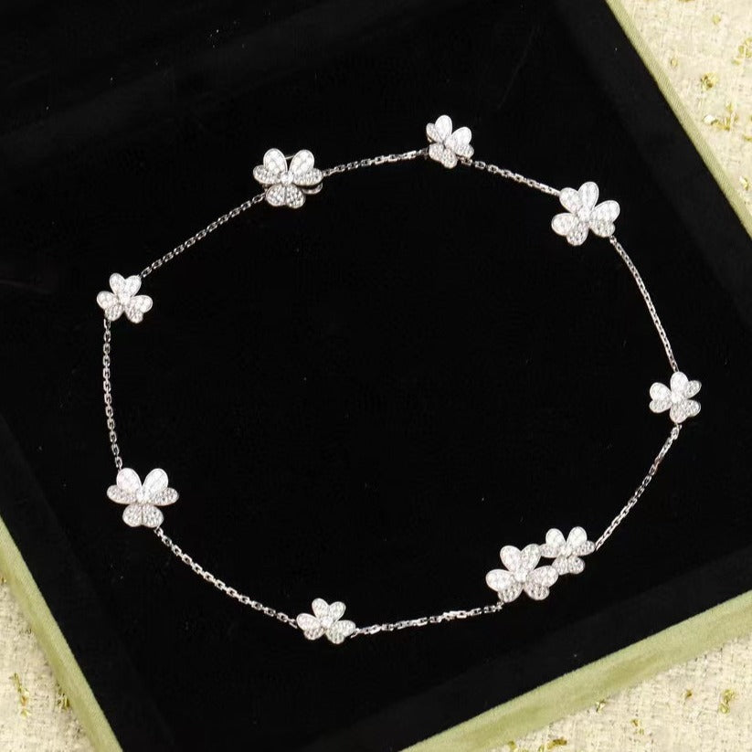 [Lucky Star]FRIVOLE SILVER 9 FLOWERS NECKLACE