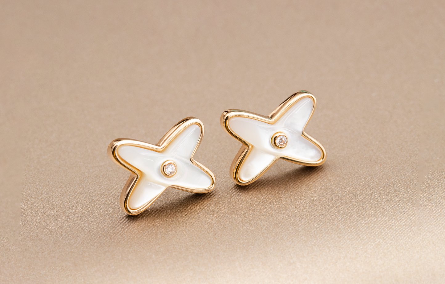 [Lucky Star]JEUX DE WHITE MOP PINK GOLD DIAMOND OHRRINGE