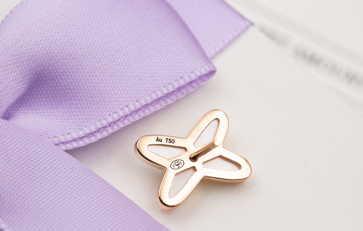 [Lucky Star]JEUX DE WHITE MOP PINK GOLD DIAMOND OHRRINGE