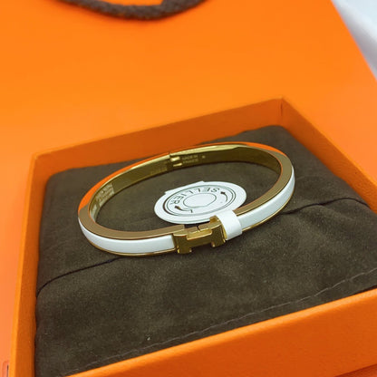 [Lucky Star]CLASSIC HM CLIC WHITE 8MM ENAMEL BRACELET