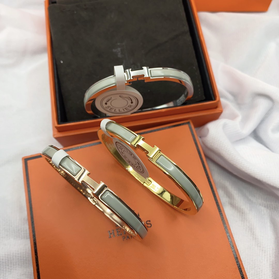[Lucky Star]CLASSIC HM CLIC GREEN 8MM ENAMEL BRACELET