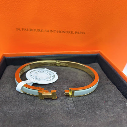 [Lucky Star]CLASSIC HM CLIC GREEN 8MM ENAMEL BRACELET