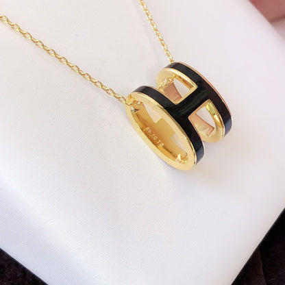 [ラッキースター]HM CLIC ブラックエナメルゴールドネックレス