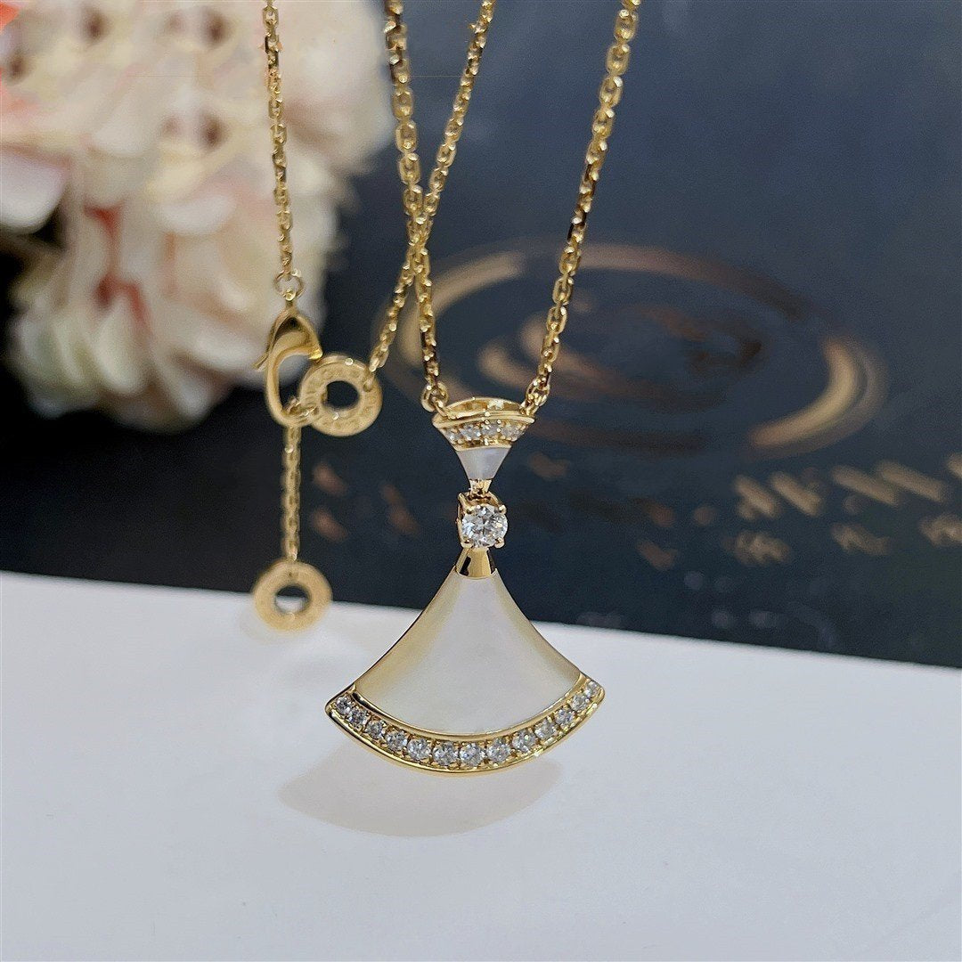 [Lucky Star]DREAM NECKLACE MOP GOLD DIAMOND