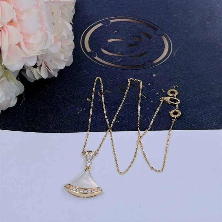 [Lucky Star]DREAM NECKLACE MOP GOLD DIAMOND