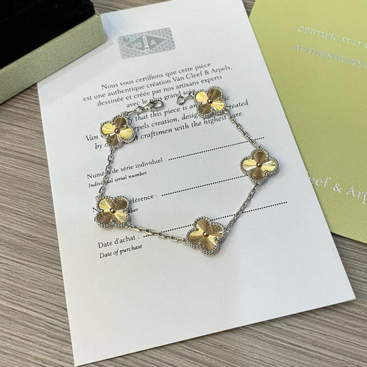 [Lucky Star]CLOVER  5 MOTIFS  CHRISTMAS LIMITED EDITION BRACELET