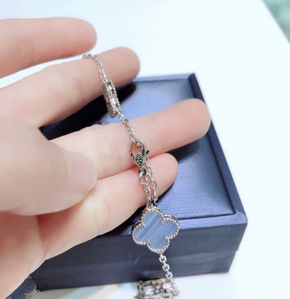 [Lucky Star]CLOVER 10 MOTIFS CHALCEDONY DIAMONDS SILVER NECKLACE