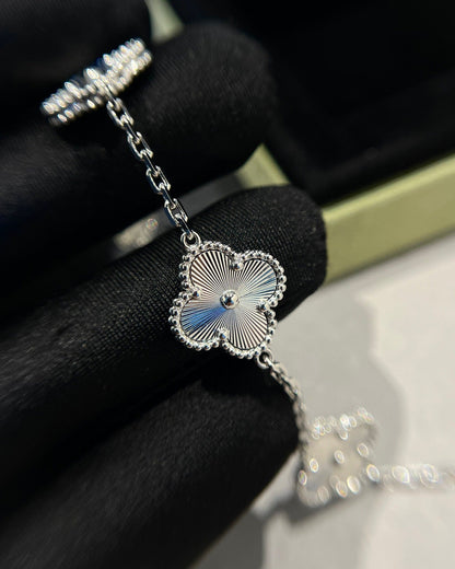 [Lucky Star]CLOVER SILVER 5 MOTIFS BRACELET