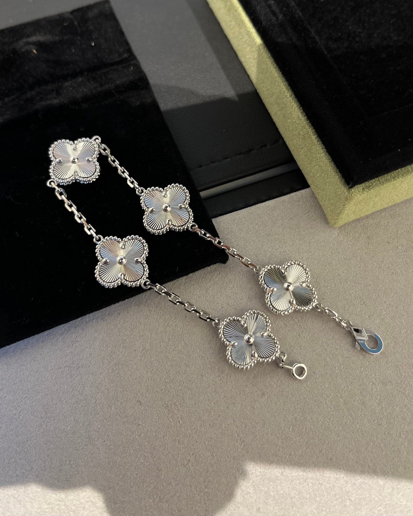 [Lucky Star]CLOVER SILVER 5 MOTIFS BRACELET